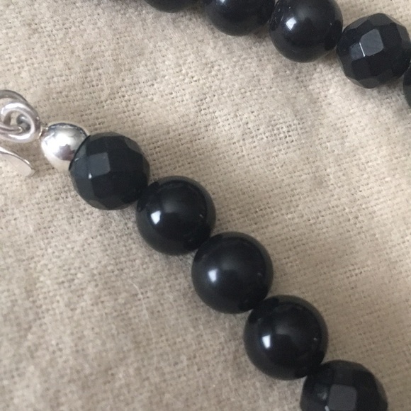 Black Onyz necklace with Sterling Silver clasp. - Picture 15 of 16